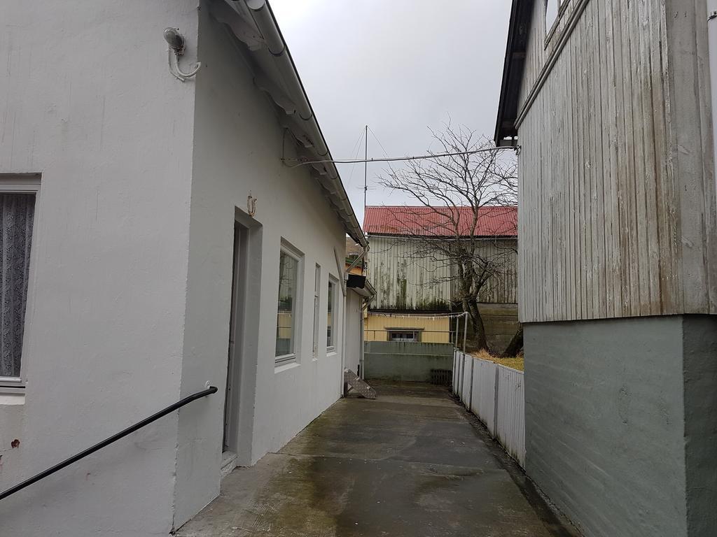 Budget Guesthouse Borgustova Vestmanna Bagian luar foto