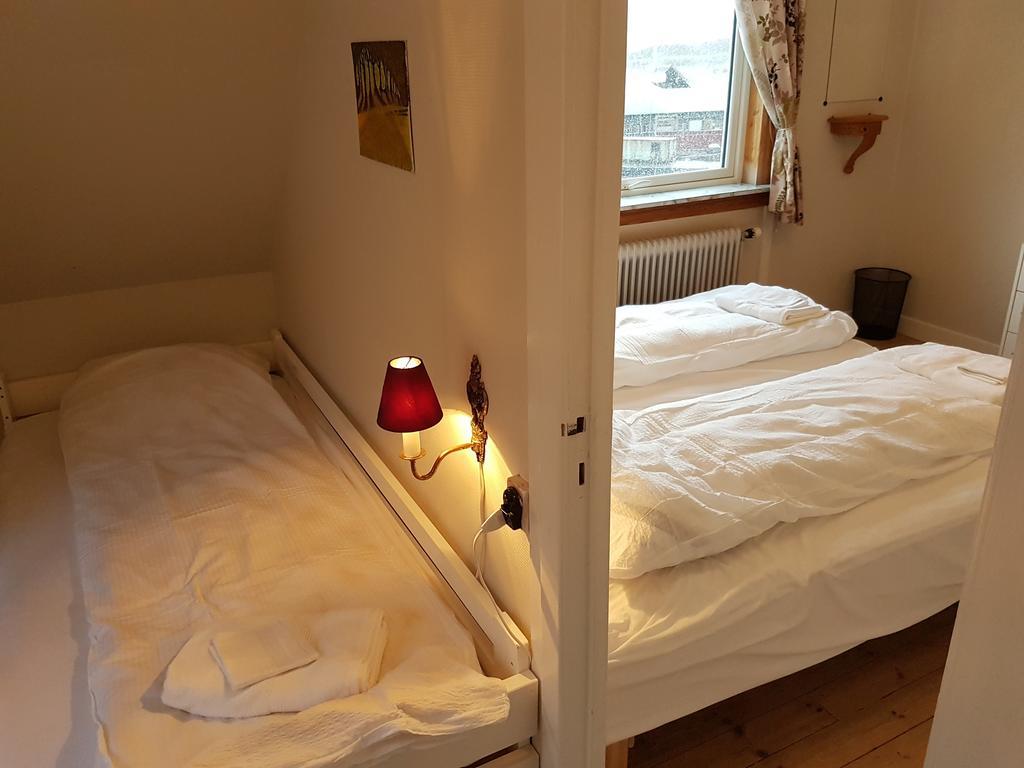 Budget Guesthouse Borgustova Vestmanna Bagian luar foto
